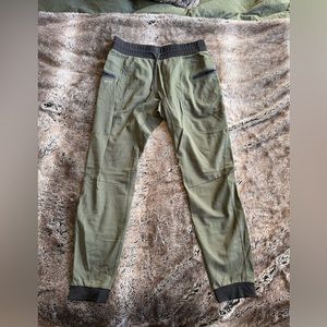 Bytlt Joggers size Large